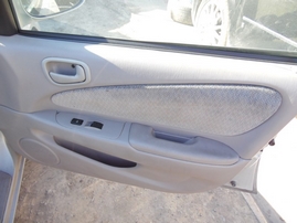 2001 TOYOTA COROLLA LE SILVER 1.8L AT Z17704
